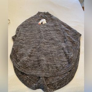 NWT banana republic factory knit poncho/cape